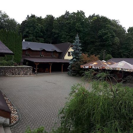 Salas-Партизанске Экстерьер фото